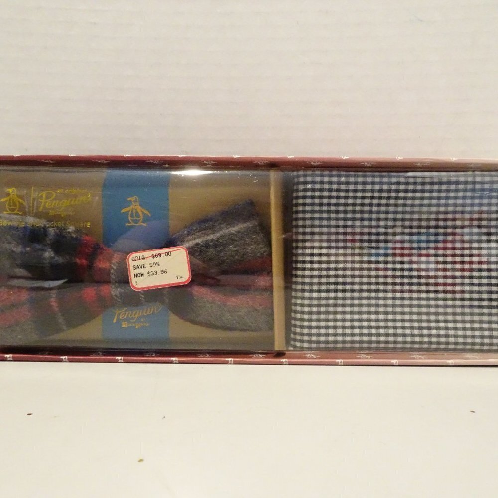 Penguin Bow Tie Pocket Square Set New in Box Red Black Plaid Check